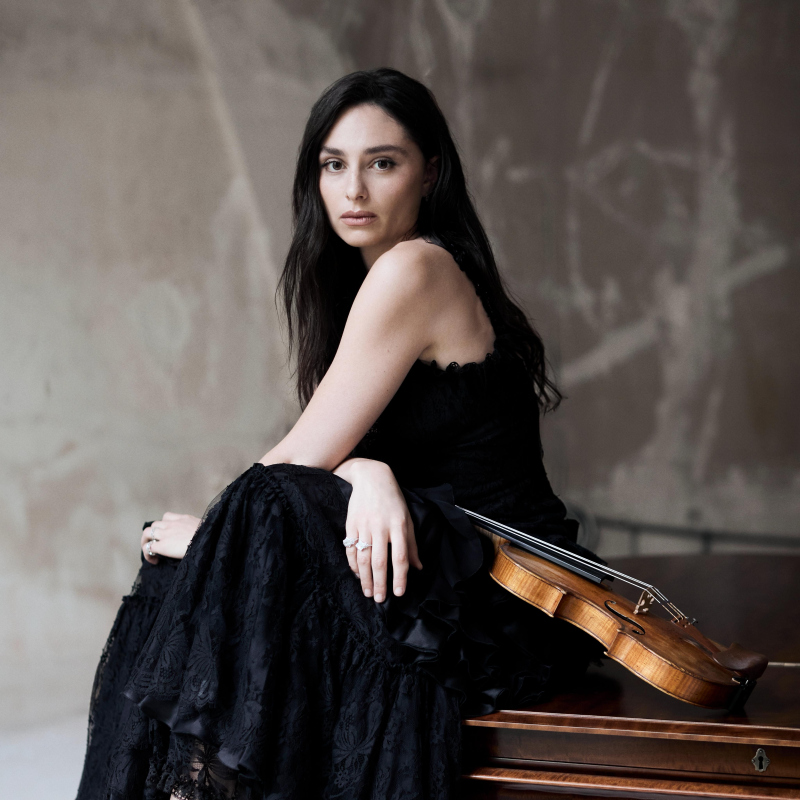 Esther Abrami