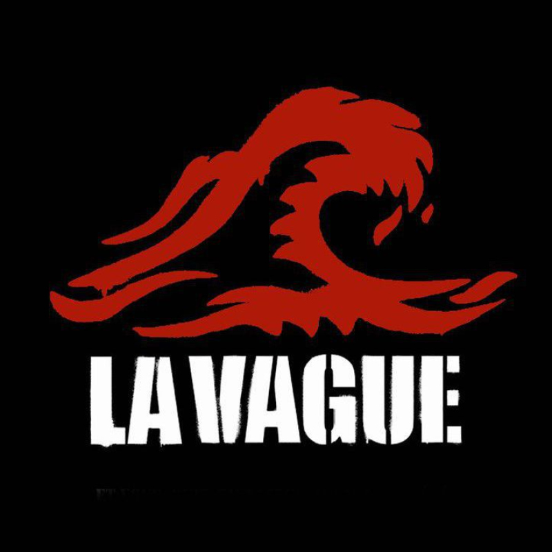 LA VAGUE