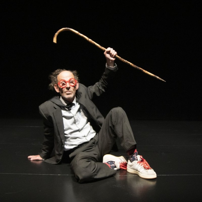 TROP PAG&eacute;