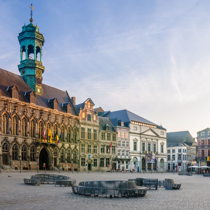 Mons, la cité du Dragon