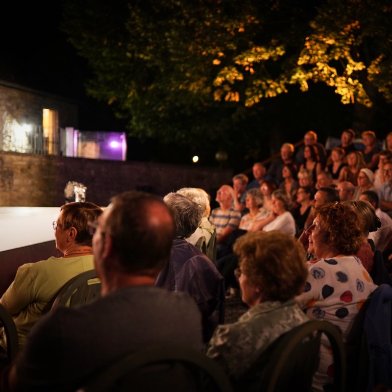 Th&eacute;&acirc;tre au ch&acirc;teau 2027